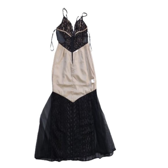 Luxxel Floor length Body Con Low cut, Sheer Evening Gown, Black, Small - Picture 12 of 16